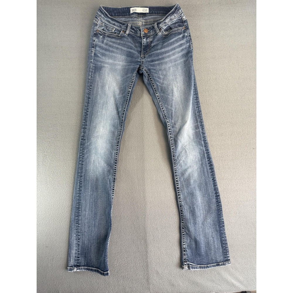BKE Stella Jeans Womens 27x35.5 Medium Wash Blue Low Rise Bootcut Stretch Denim